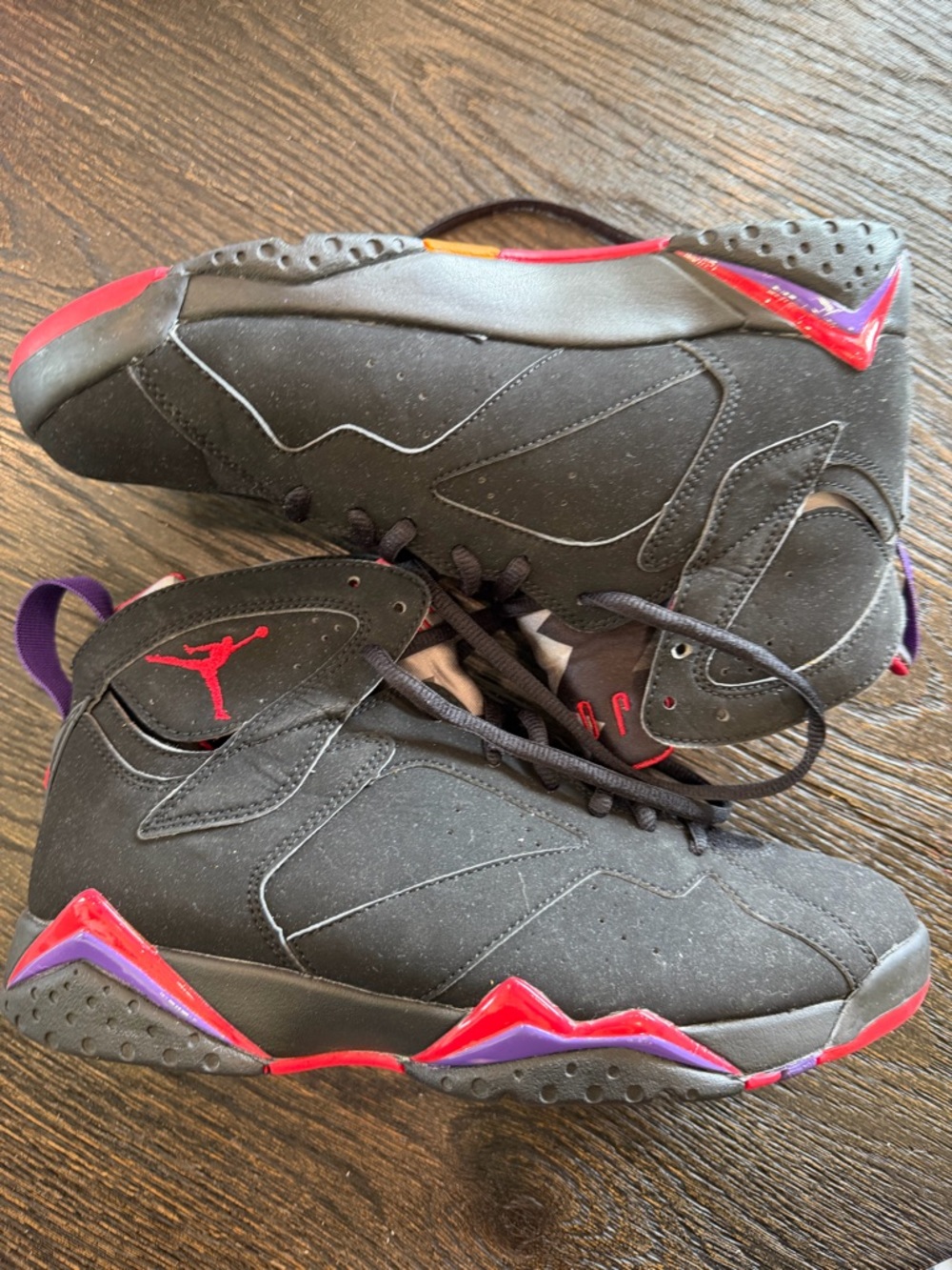 2012 Air Jordan 7 Retro ‘Raptor’ men’s size 9